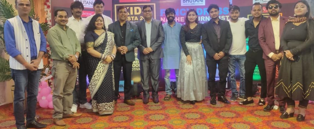 Sanjeet Mishra and Other Guest in KIDS FIESTA 2021-Bihar Aaptak